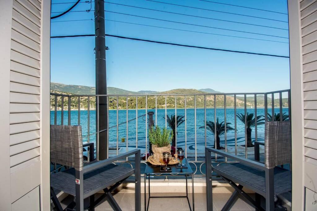 A & B Minimal Suite With Sea View In Argostoli Exterior photo
